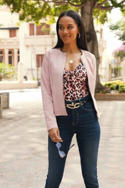 Soft Pink Zip Front Round Neck Suede Jacket -Winter Fashion Shop 7db1675c2498a6313ed21f1b9dad79a978ef89bb