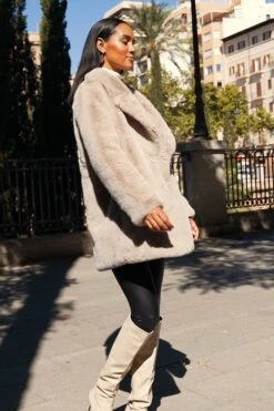 Taupe Premium Faux Fur Coat With Button Detail -Winter Fashion Shop 82511e1ca80c93511e4a32617b2e0ef1e12ce7ce