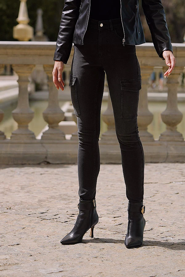 Charcoal Grey Skinny Cargo Jeans With Pocket Detail 9 Charcoal Grey Skinny Cargo Jeans With Pocket Detail - Image 7