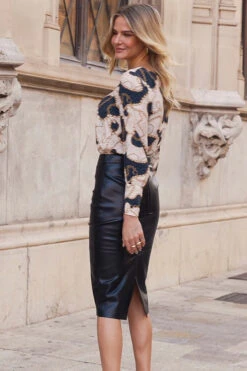 Black Faux Leather Panelled Pencil Skirt -Winter Fashion Shop f514438d05370deca3481a8a7f4d6aeb097f12c1