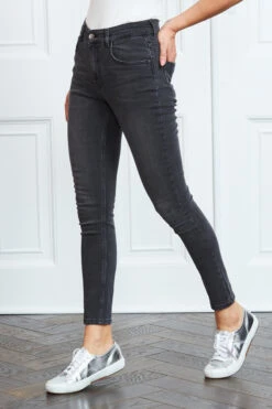 Charcoal Grey Perfect Skinny Jeans 17 Charcoal Grey Perfect Skinny Jeans -Winter Fashion Shop s3 s20bd002gy0001 060