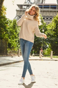 Cream Roll Neck Super Soft Knitted Jumper -Winter Fashion Shop web 04 s20ow009nl s21tk375nl a20bd002be 007