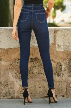 Indigo Blue Ultra-Stretch Comfort Fit Skinny Jeans -Winter Fashion Shop web 43 a21tw064 a21bd011io 000038