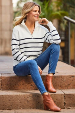 Ivory & Navy Stripe Half Zip Jumper -Winter Fashion Shop web 105 s22tk502bewe 007