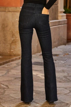 Dark Indigo Button Front Kick Flare Jeans -Winter Fashion Shop web 19 sa17or01pk0013 s23tj012bk0001 a22bd024io005w 327