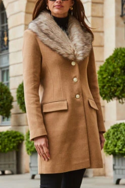 Camel Faux Fur Collar Coat -Winter Fashion Shop web 2308 55 a23ow016bn0002 55 329