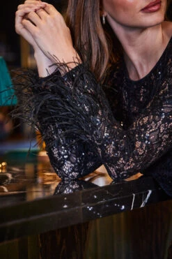 Black Premium Sequin & Lace Feather Cuff Shift Dress -Winter Fashion Shop web 2309 182 a23dw029bk0001 182 158
