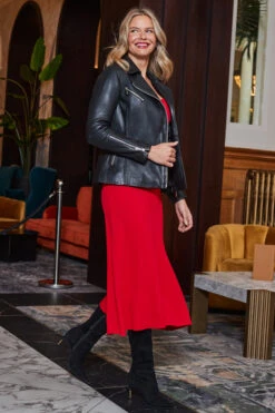 Red Sweetheart Neckline Fit & Flare Midi Dress 12 Red Sweetheart Neckline Fit & Flare Midi Dress -Winter Fashion Shop web 2310 24 a23dk130rd0017 24 101