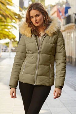 Khaki Green Faux Fur Trim Luxe Padded Coat With Silver Zip Pockets 16 Khaki Green Faux Fur Trim Luxe Padded Coat With Silver Zip Pockets -Winter Fashion Shop web 23 s20ow012we 153 khaki rt