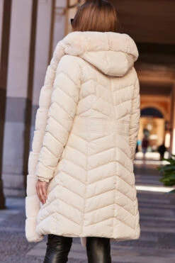 Ecru Faux Fur Edge Detail Padded Coat -Winter Fashion Shop web 86 s23ow001eu0001 a22fw010bn0003 217