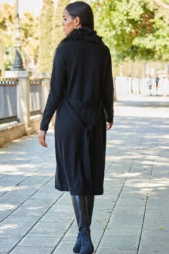 Black Longline Cardigan With Faux Fur Trim -Winter Fashion Shop web rt 30 s21tj050blan01 162